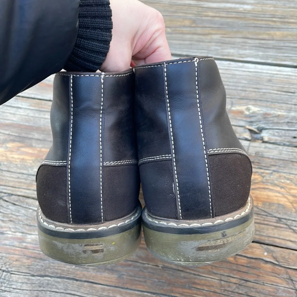 Arizona Dutton Lace-up Chukka Boots